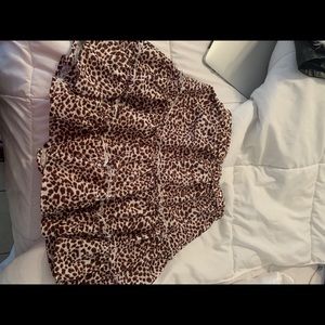 Leopard skirt